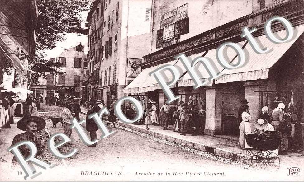Arcades de la Rue Pierre Clément