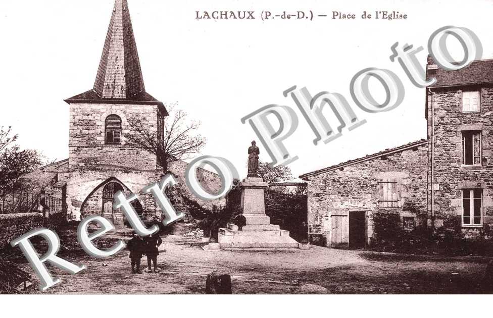 PLACE DE L'EGLISE