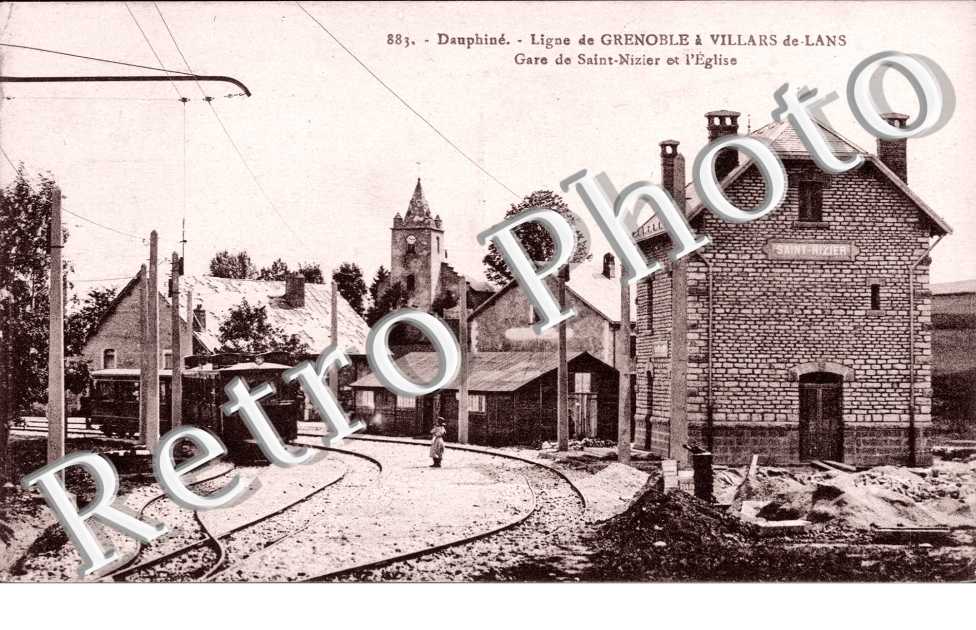 Ligne de Grenoble à Villars de Lans, la gare et l'église