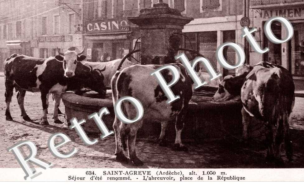 l'abreuvoir, place de la republique