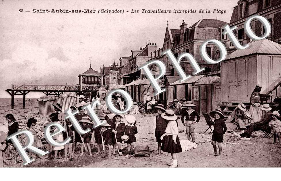 les travailleurs intrepides de la plage