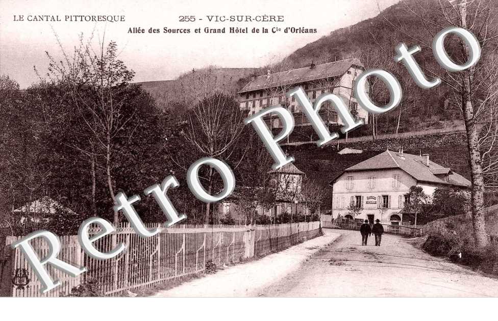 Allee des sources et grand hotel de la Cie d'Orleans