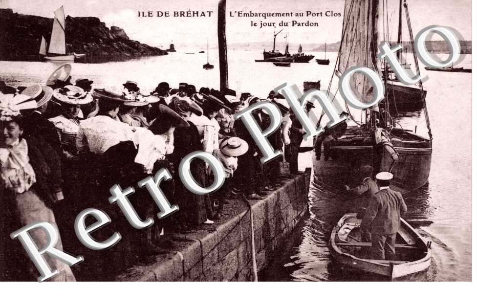 l'embarquement au port clos , le jour du pardon