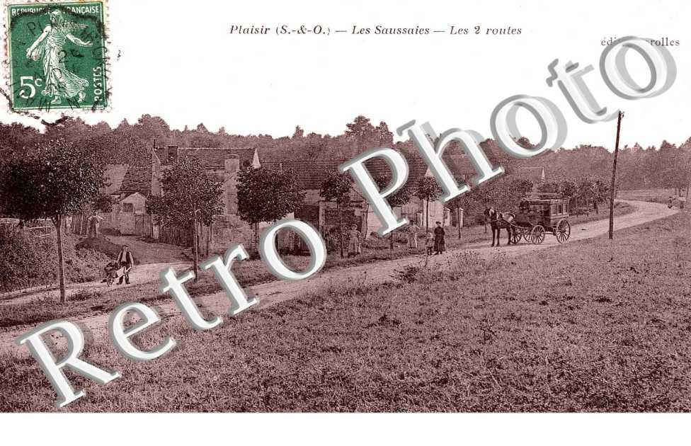 Les Saussaies, les 2 Routes
