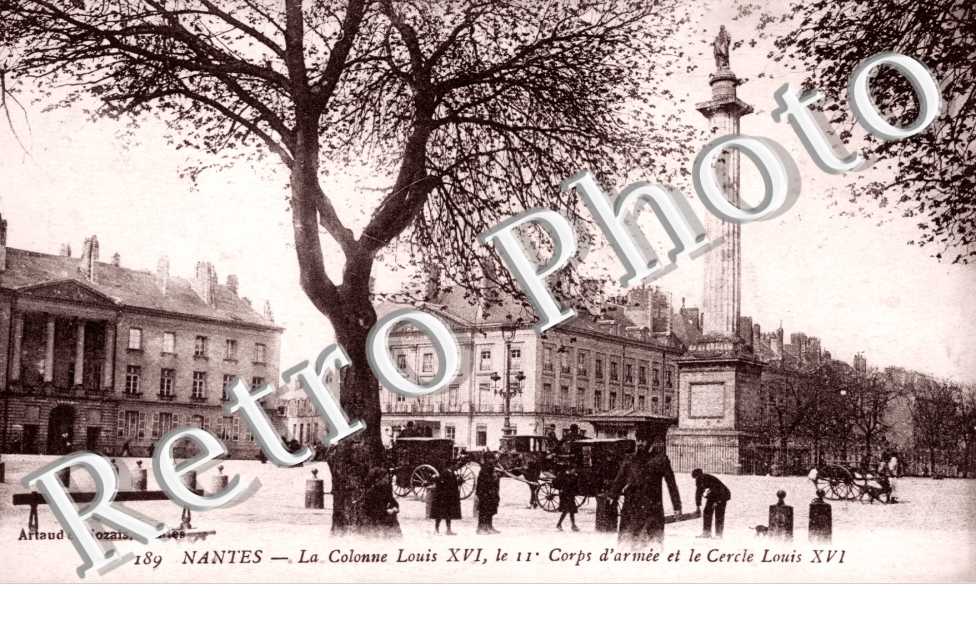 LA COLONNE LOUIS XVI