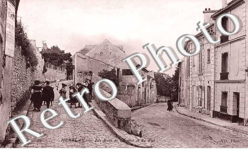 Les Rues de l'Eglise et du Val