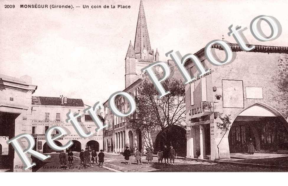 Un coin de la place