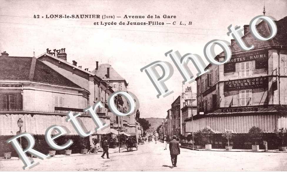 avenue de la gare et lycee de jeunes filles