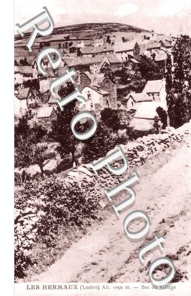 bas du village