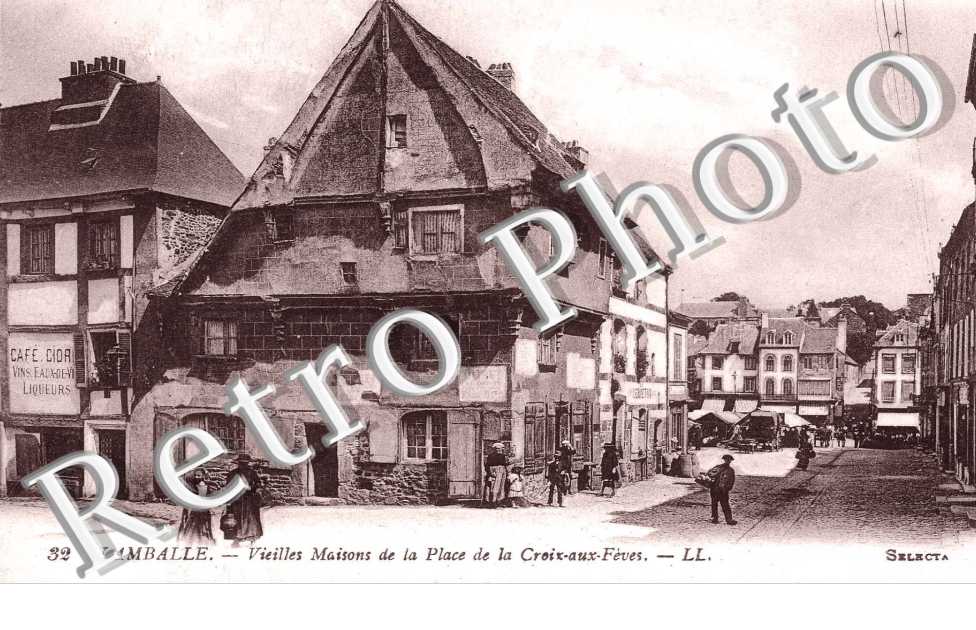 place de la Croix aux Feves