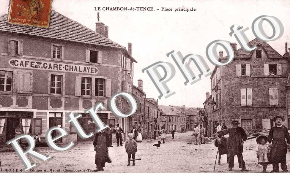 chambon sur tence, place principale