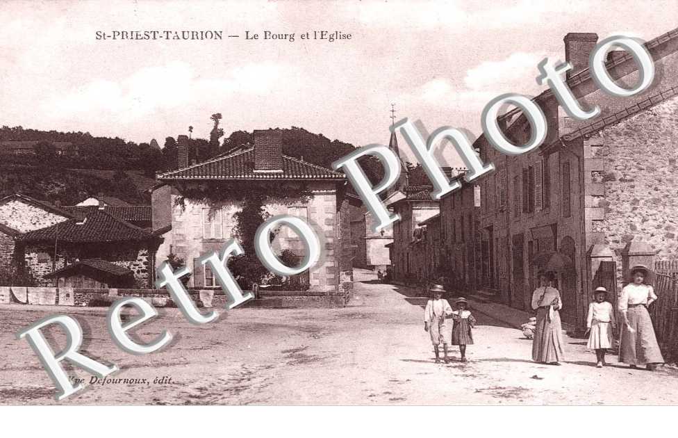Le bourg et l'eglise