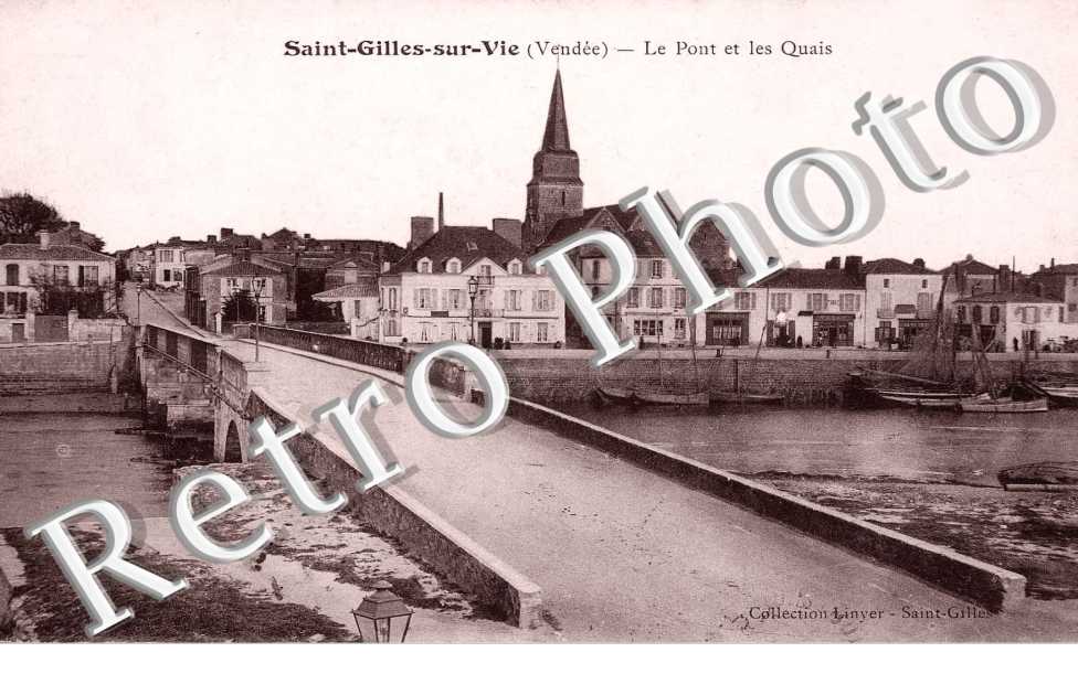 LE PONT ET LES QUAIS