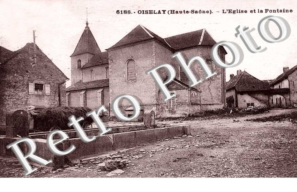 Eglise et la fontaine