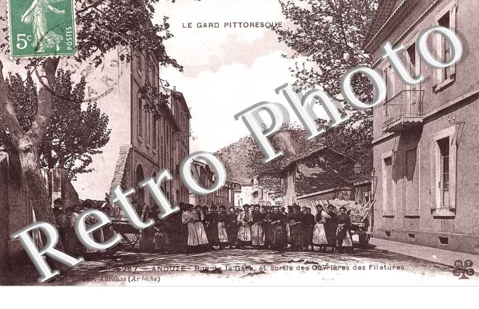 rue de la gare et sortie des ouvrieres des filatures
