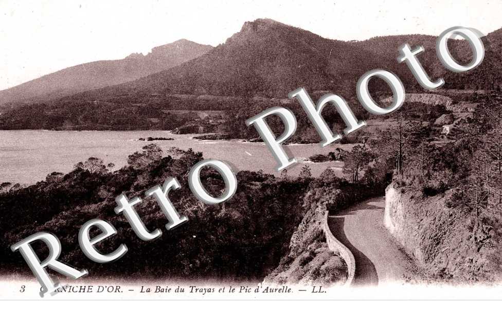 La Baie et le Pic d'Aurelle