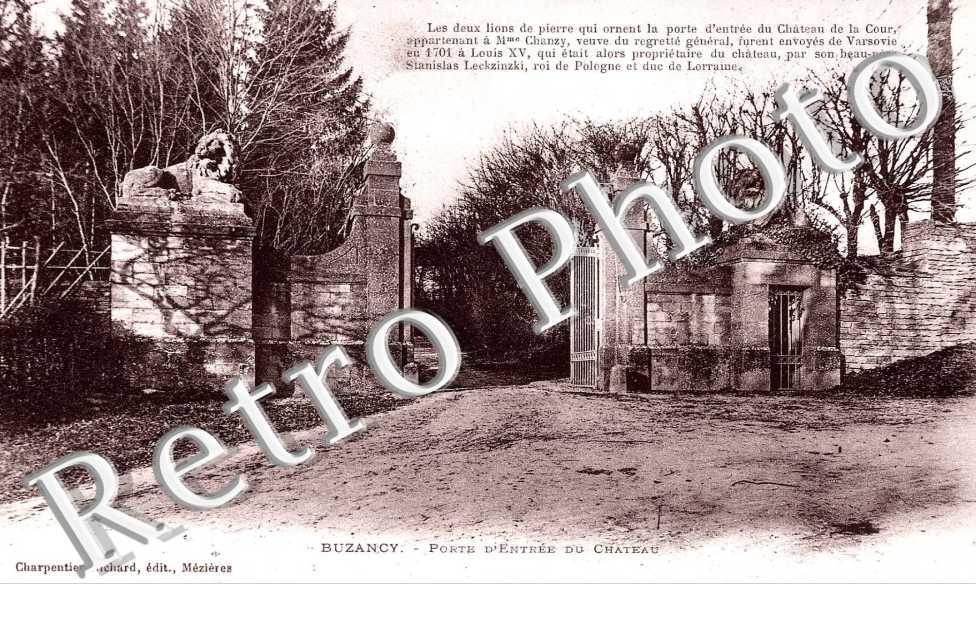 porte d'entree du chateau