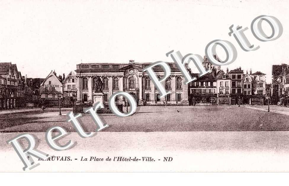 PLACE DE L'HOTEL DE VILLE