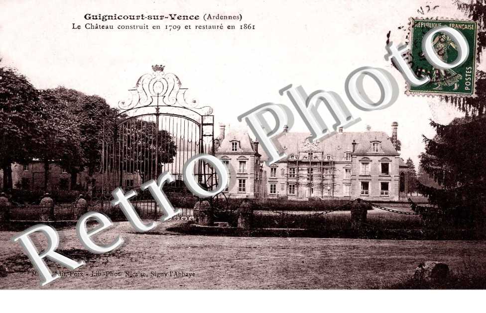 le chateau  construit en 1709 et restaure en 1861
