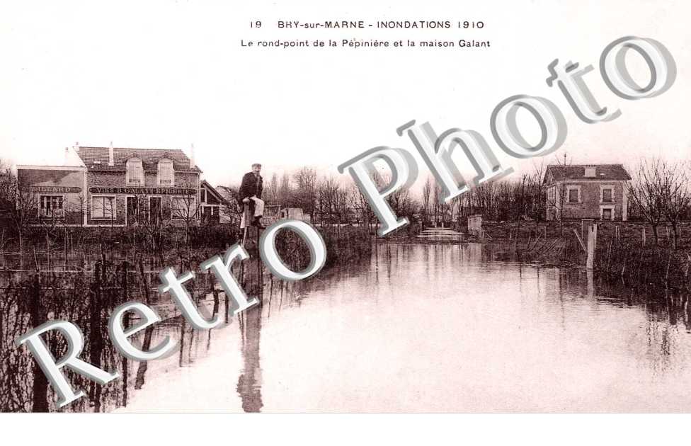 Inondation janvier 1910 Rond point de la pepiniere et Maison Galant