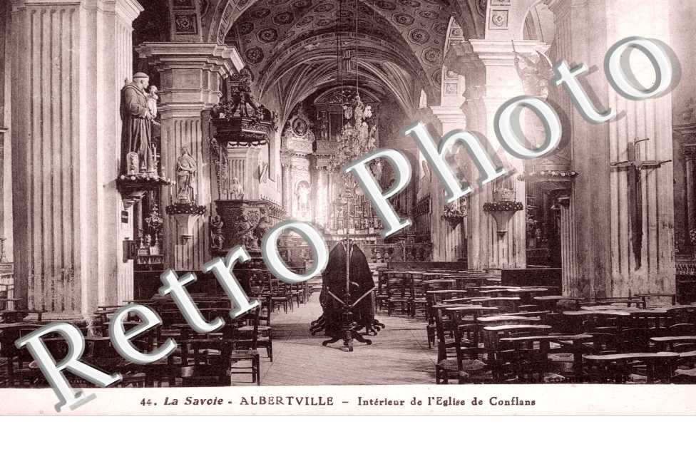 interieur de l'eglise de Conflans