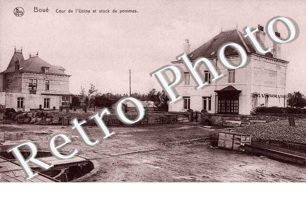Cour de l'Usine et Stock de pommes