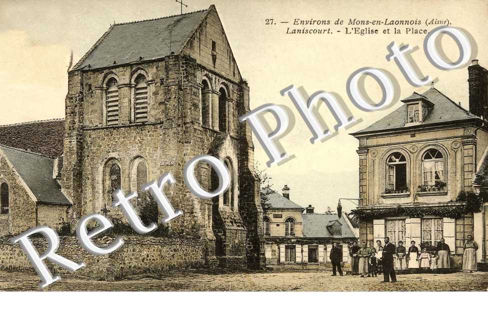 l'eglise et la place