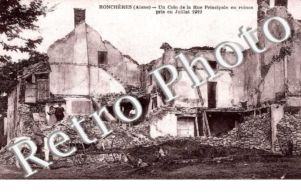 Coin de la rue Principale en ruines