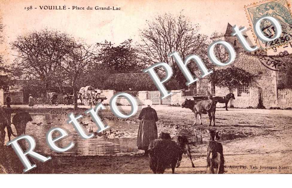 Place du Grand Lac