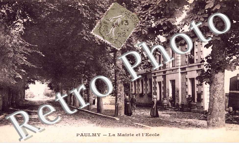 LA MAIRIE ET L'ECOLE