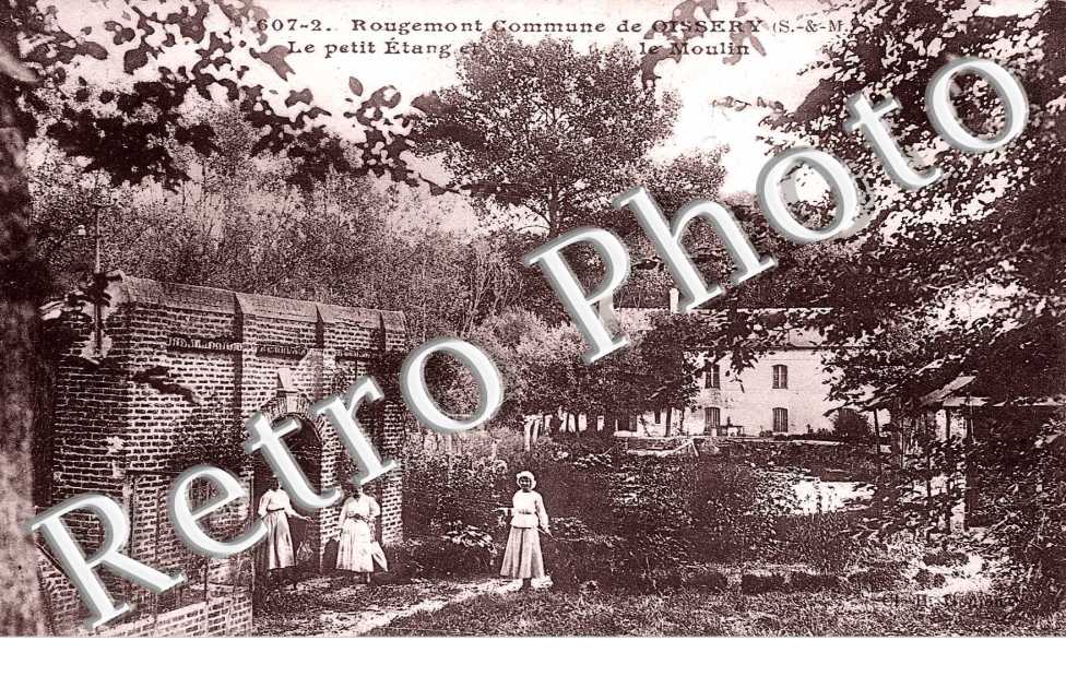Commune de Oisery - Le petit Etang  et le moulin