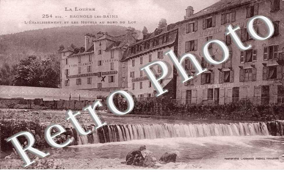 l'etablissement et les hotels au bord du Lot