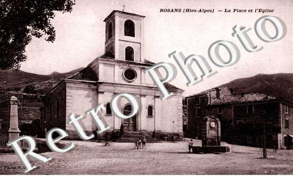 La place et l'eglise
