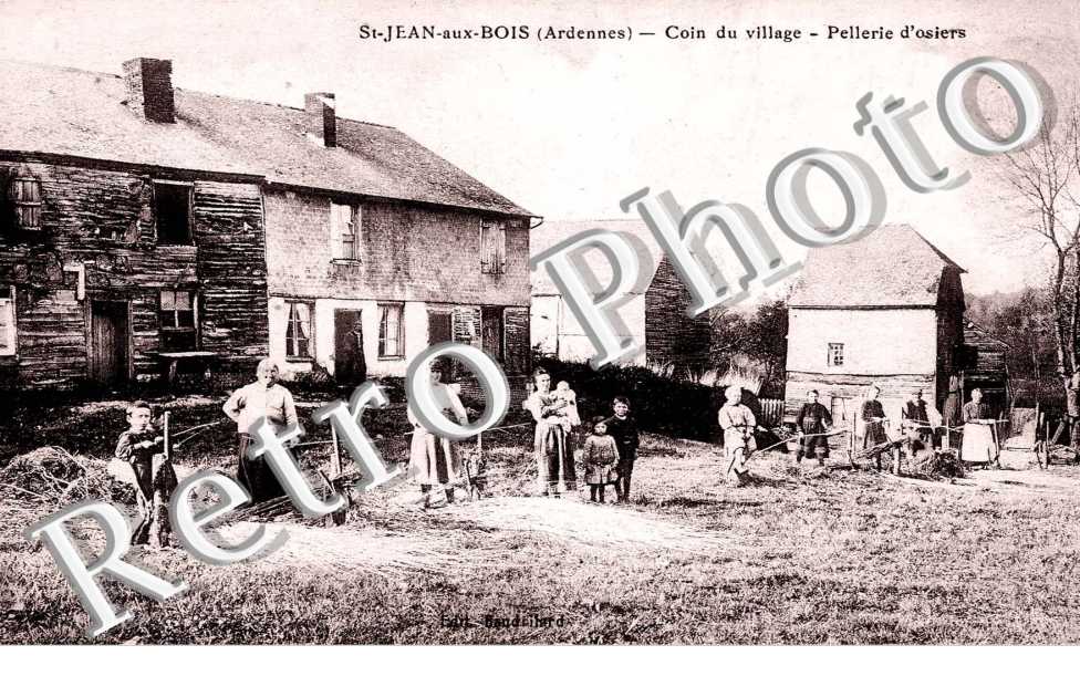 Coin du village - Pellerie d'oisiers