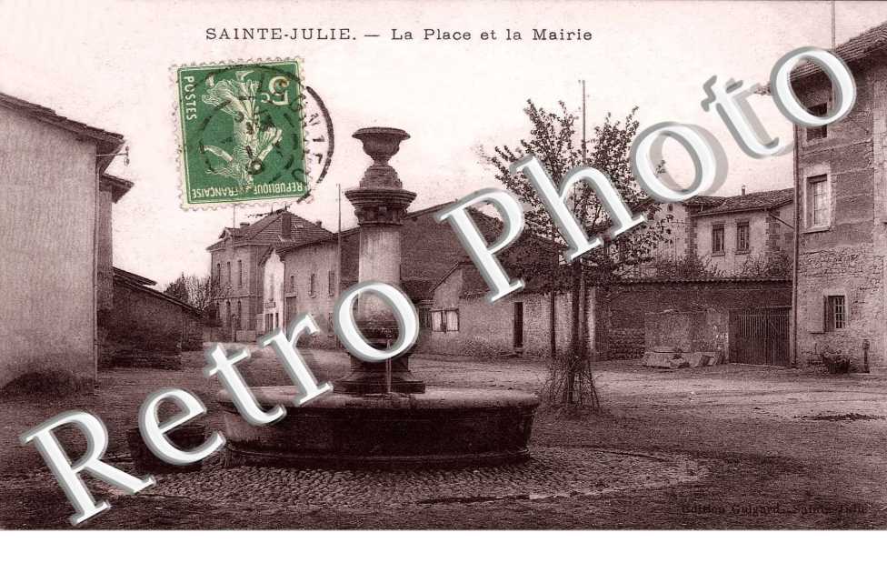 la Place et la Mairie