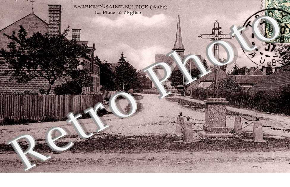 La place et l'eglise