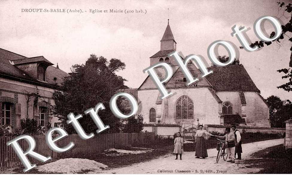 Eglise et mairie