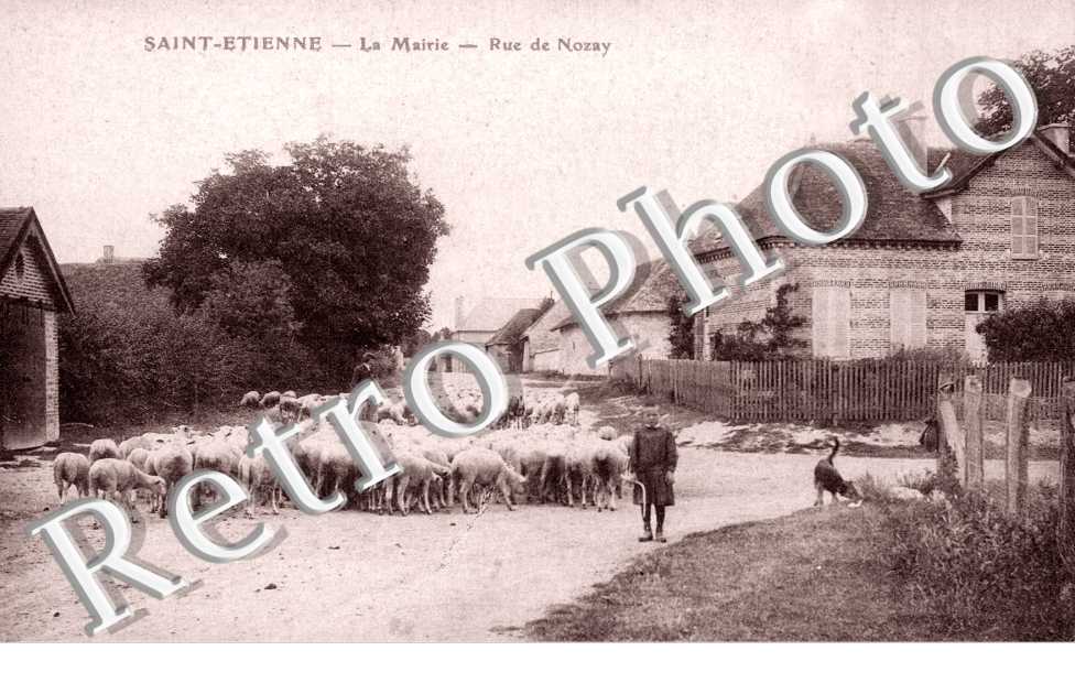 La Mairie, Route de Nozay
