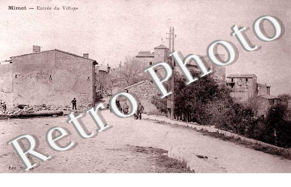 entree du village.