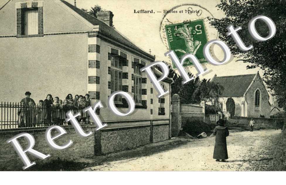 ecoles et mairie