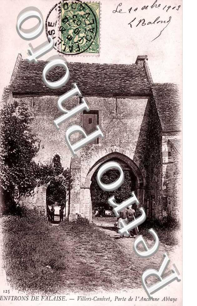porte de l'ancienne Abbaye