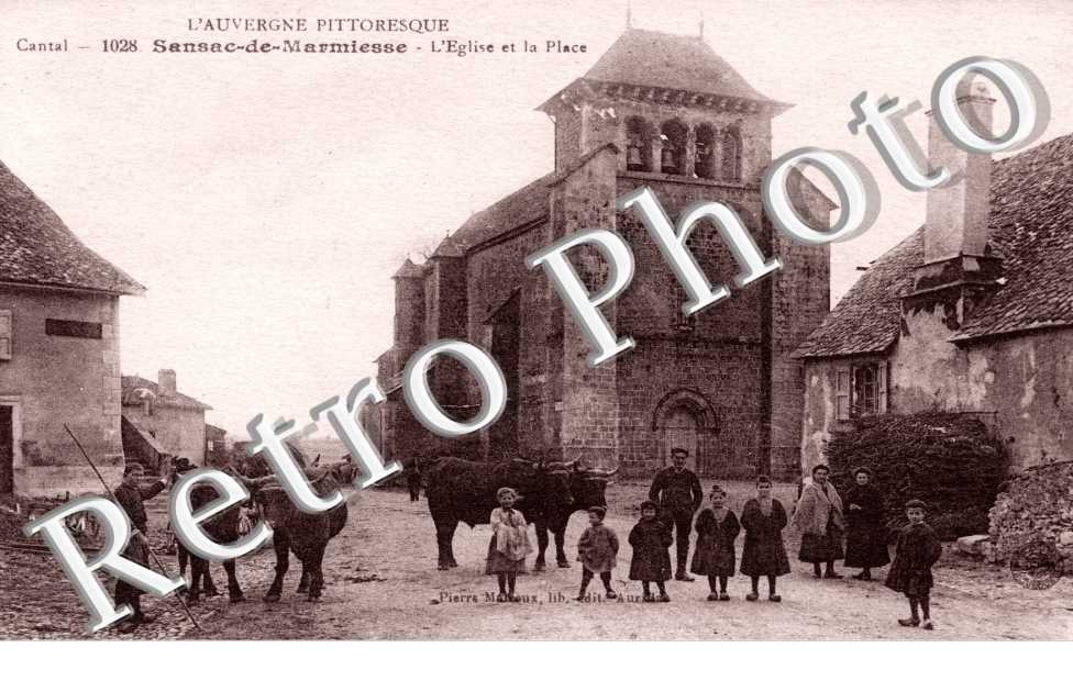 Eglise et la place