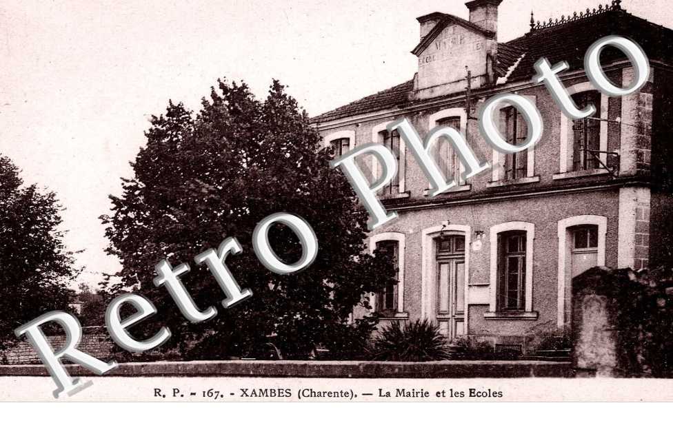 la Mairie et les écoles