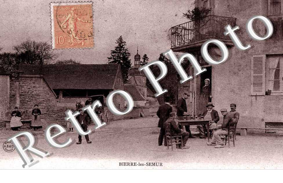 Une place