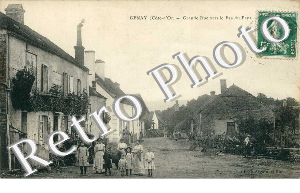 Grande Rue vers le bas du Pays
