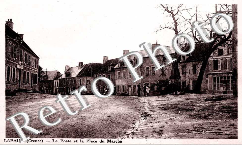 La poste et place du marche