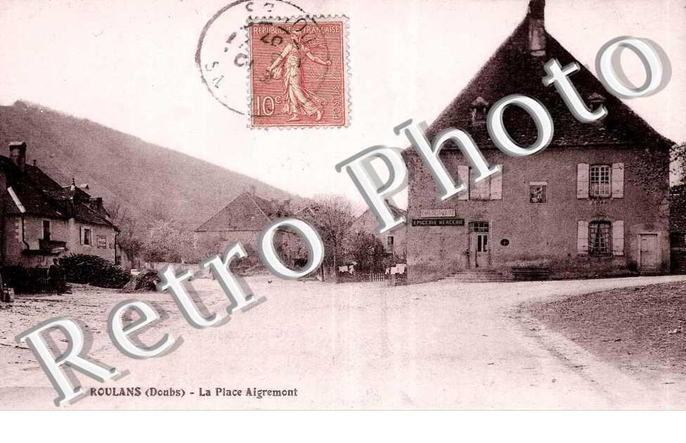 la place Aigremont