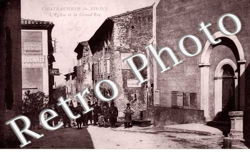 L'eglise et la grande rue
