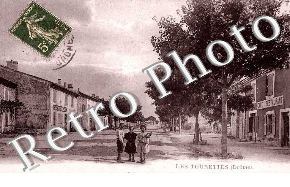 (une rue)