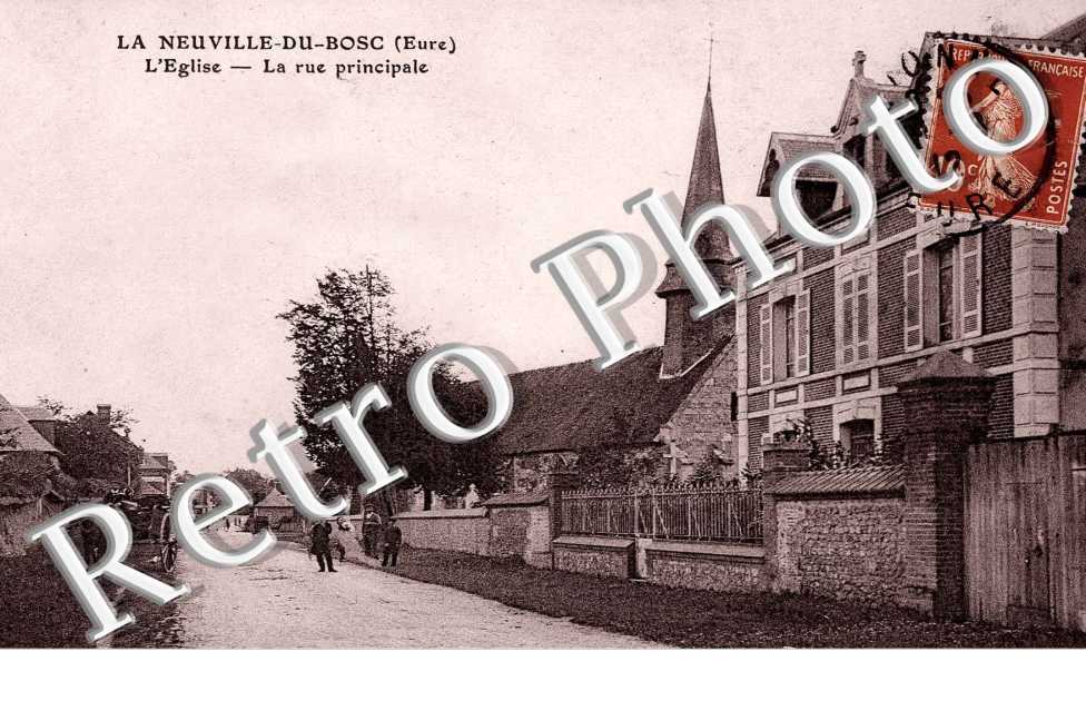 L'eglise - la rue principale